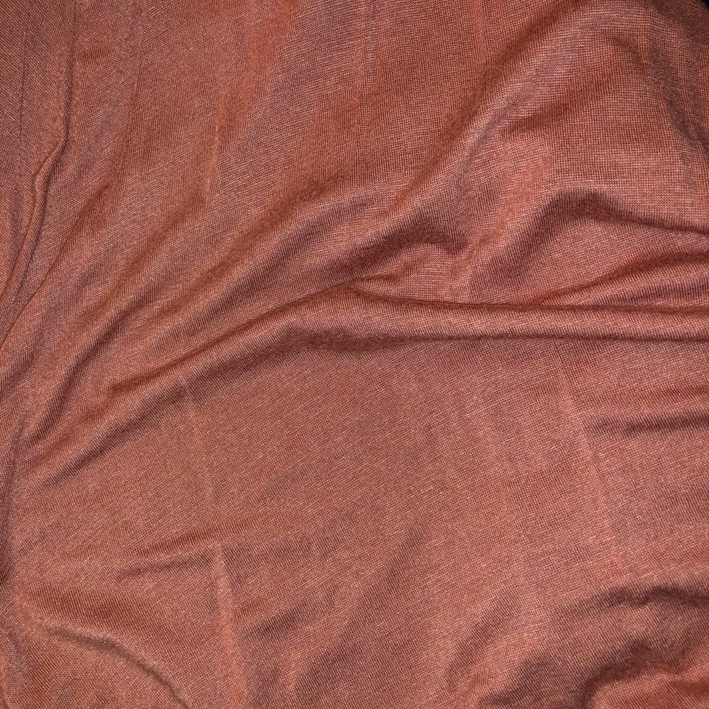 High-Low Skirt - Picture 4 of 5